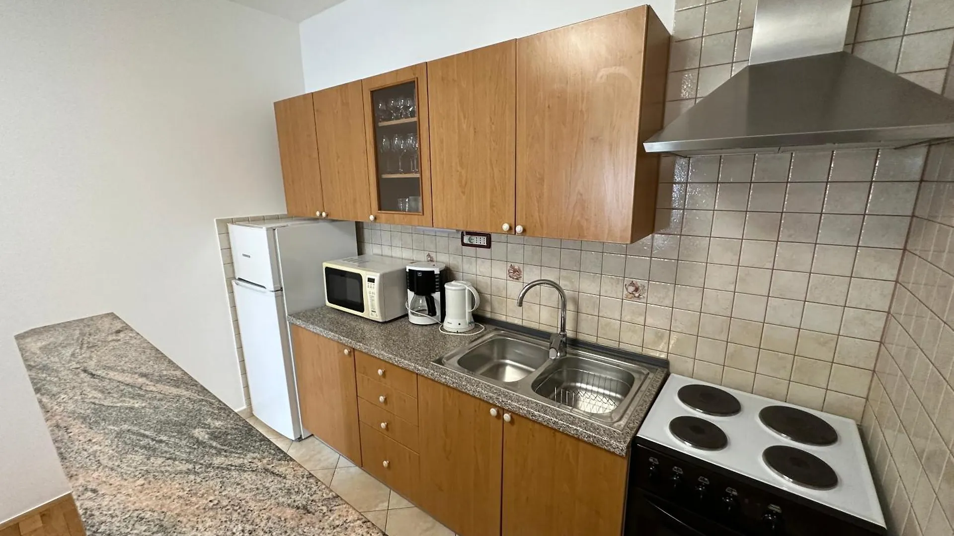 Apartmani Neda I Sime Rab Town