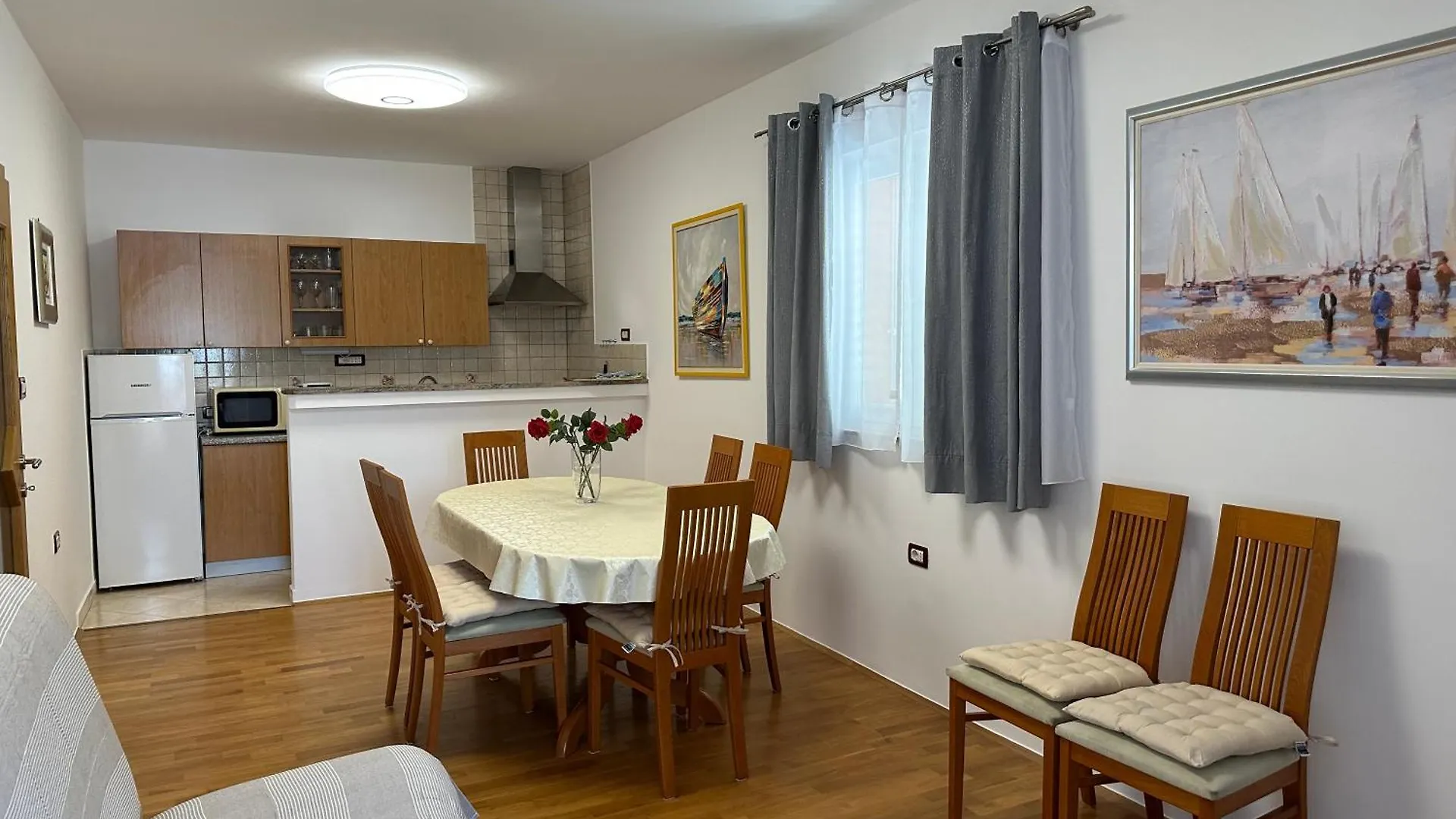 Apartmani Neda I Sime Rab Town Apartment